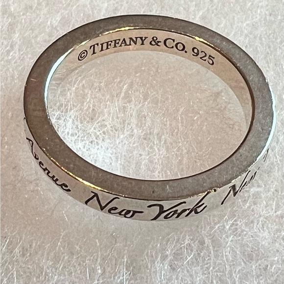 Tiffany & Co. 727 Fifth Ave NY Silver 925 Ring, Size 5 - Picture 5 of 8
